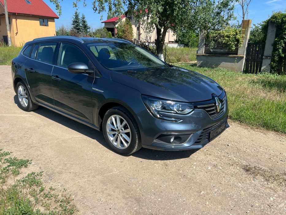 Renault megane 4 / euro 6  / Navigație  /