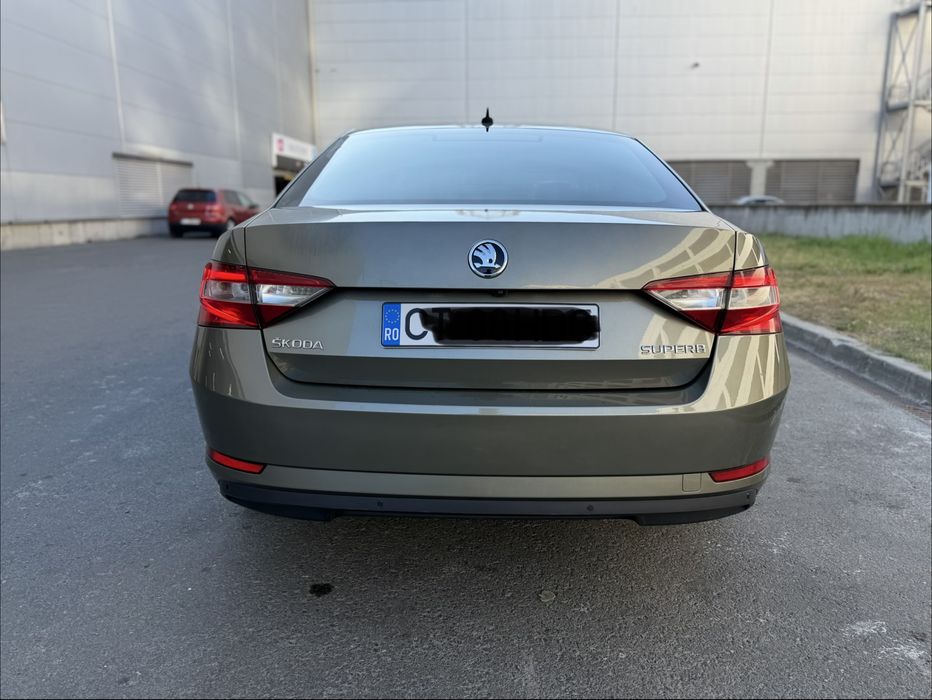 SKODA Superb 2016 — imagine 3