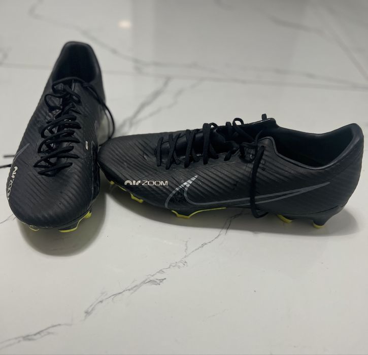 ghete fotbal nike vapor 15 academy marimea 46