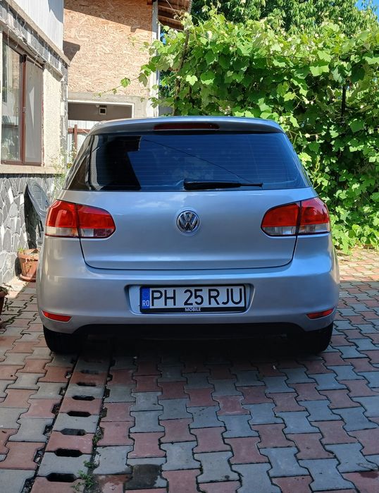 VOLKSWAGEN Golf 2010 — imagine 2