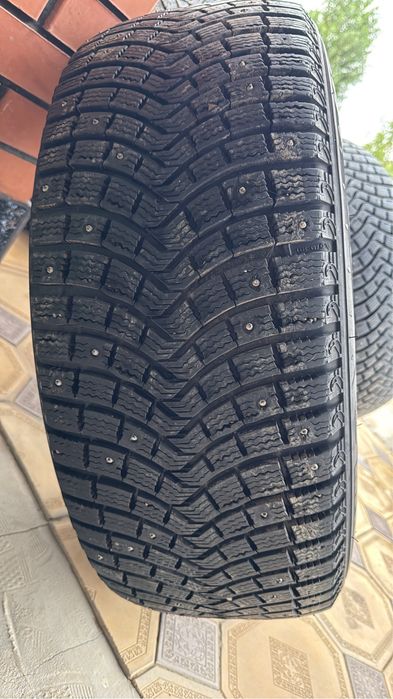 Зимний комплект резины michelin