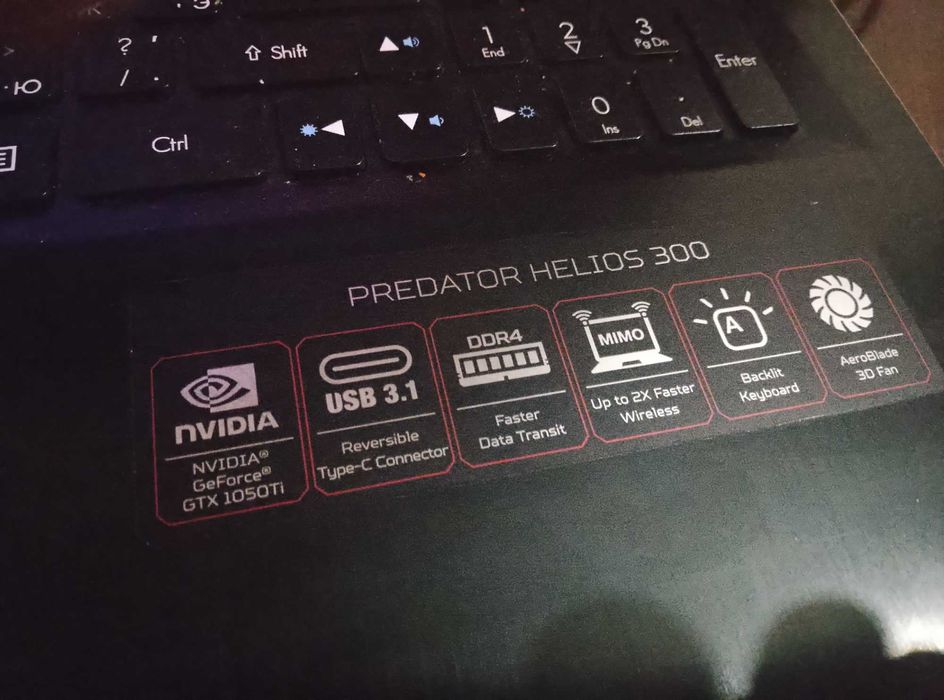 Ноутбук Acer Predator Helios 300 PH315-51