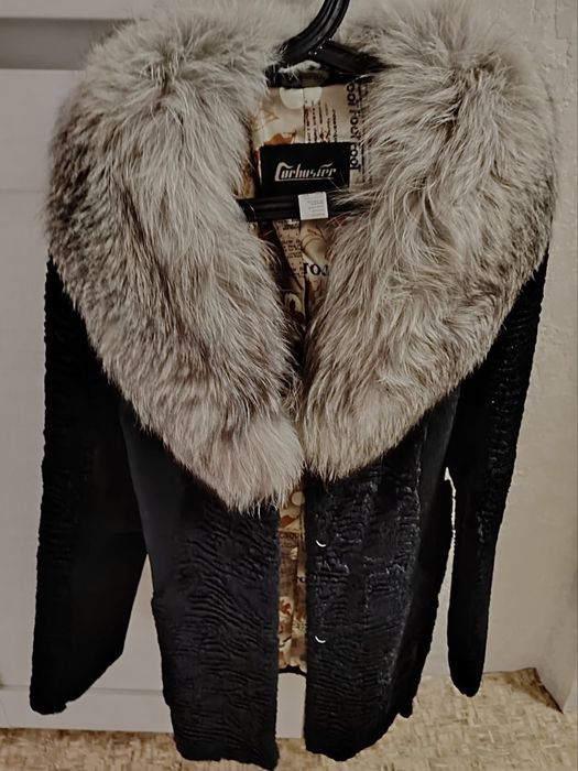 Продам шубку 46рр