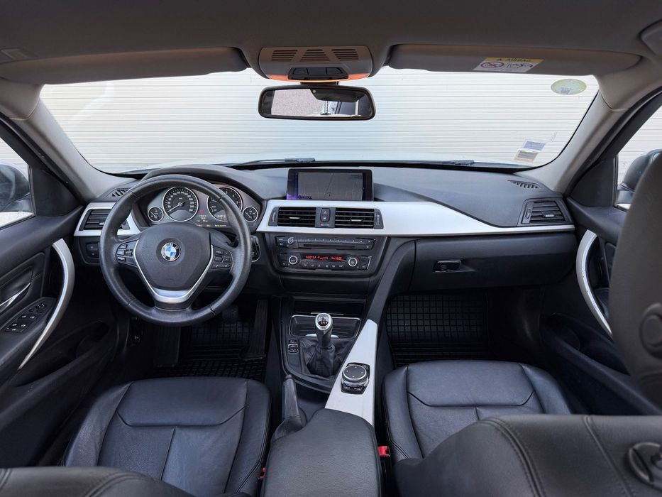 BMW Seria 3 Xenon Piele Garantie Rate