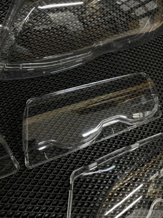 Бмв Стекла на Фары