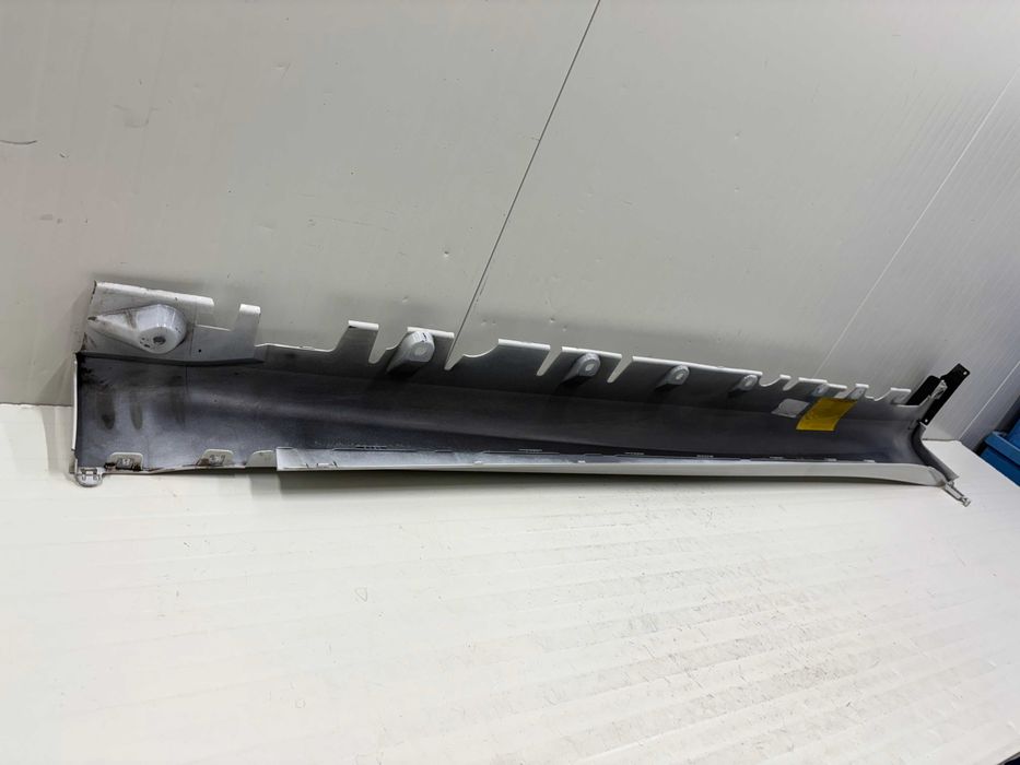 Ляв праг БМВ Х5 Ф15 М пакет БМВ Х5М Ф85 - 2 броя