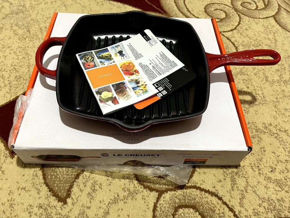 LE CRUEUSET Чугунная кастрюля