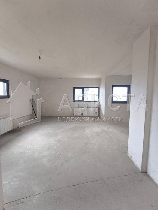 Продава се Двустаен апартамент в София, Лагера - 88 кв.м за 2279 €/кв.м - Снимка #4