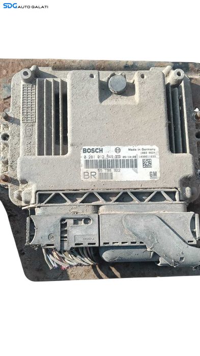 ECU Calculator Motor Opel Zafira B 1.9 CDTI Z19DTH 2005 - 2015 Cod 55198922 0281012549 [M9067]