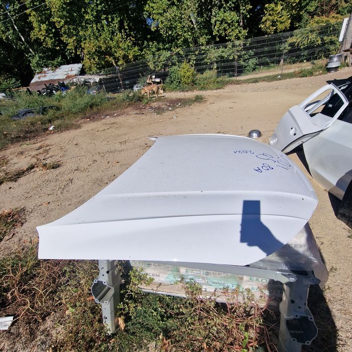 Audi Q5 80A 2021 преден капак