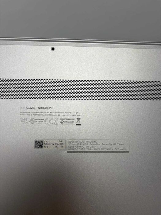 Asus ZenBook 13 UX325EA OLED i5 11th Gen / 8GB / 512GB SSD