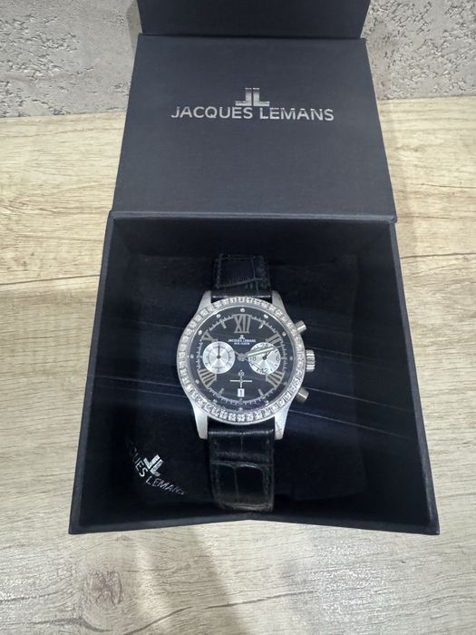 Дамски часовник Jaques Lemans