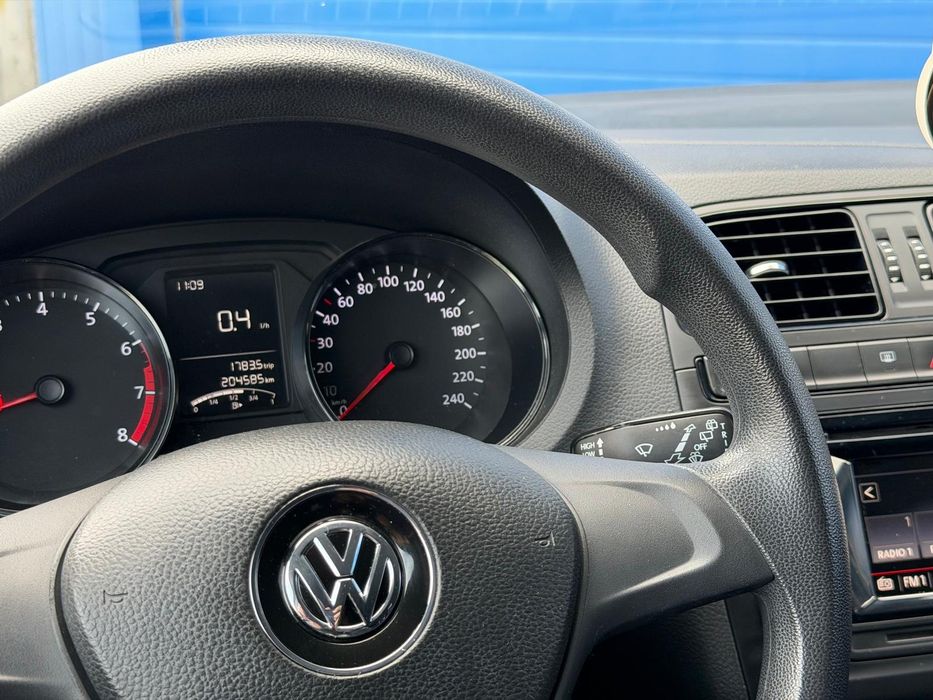 VW Polo 2016 1.0 Benzină / AC / Întreținut / Fiscal pe loc