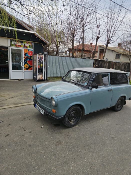 TRABANT 601 1989 — imagine 3