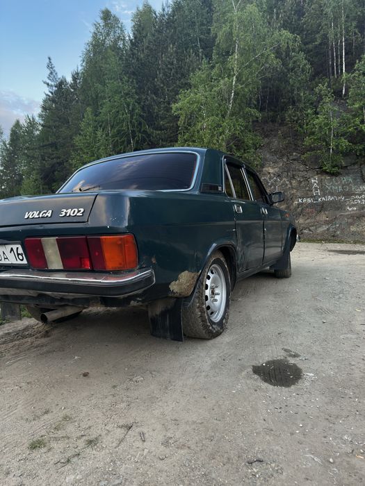 Газ -3102 Волга