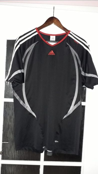 Мъжки спортни тениски