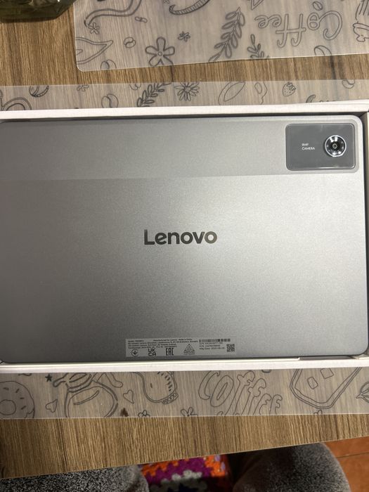 Tableta LENOVO idea tab