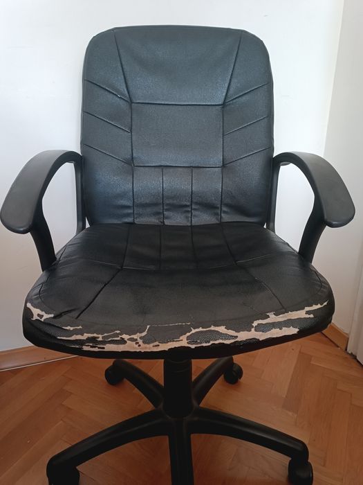 Използван офис стол