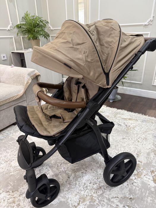 Коляска новая tomix stella