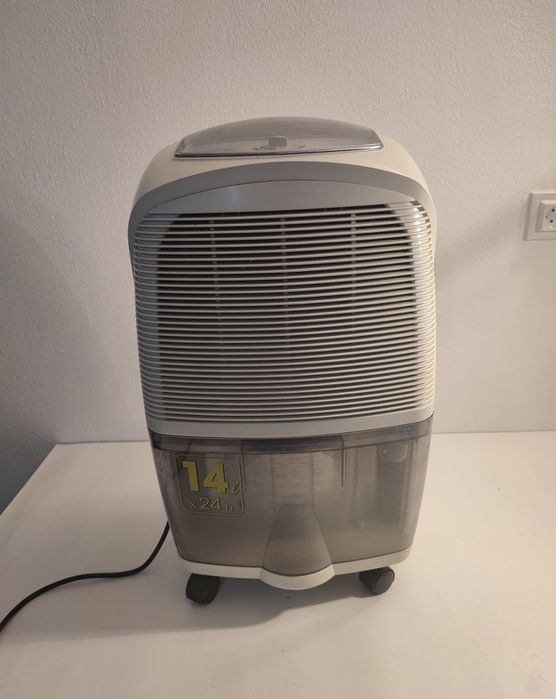 Dezumidificator Delonghi Dec 14 profesional randament 14 L la 24 h