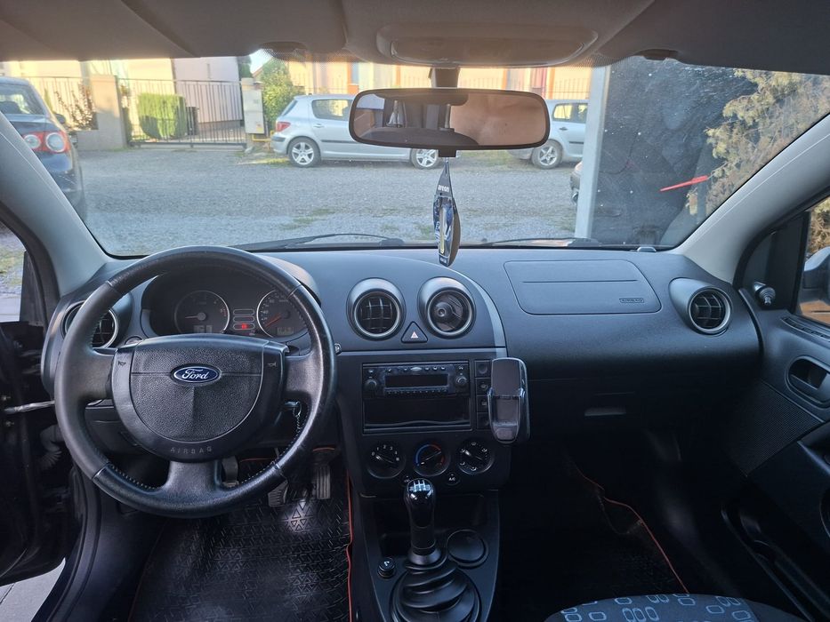 Ford Fiesta 1.4 Tdci 70 cp An 2005
