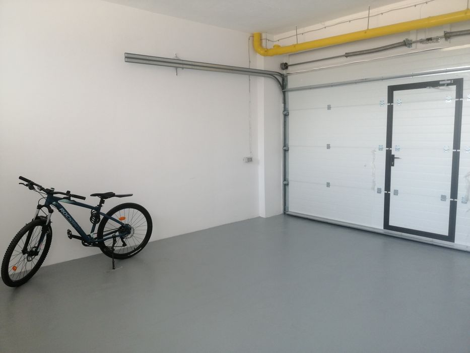 Vând Garaj / Spațiu Depozitare/ Sediu birou