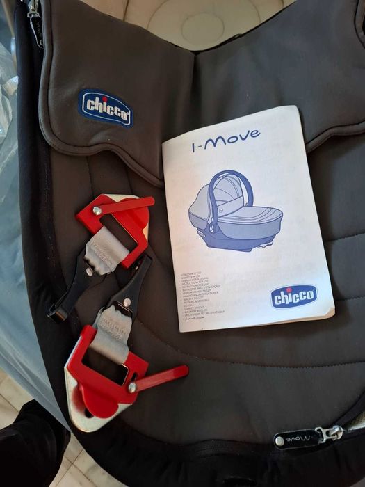 Кош за новородено chicco i move с колела