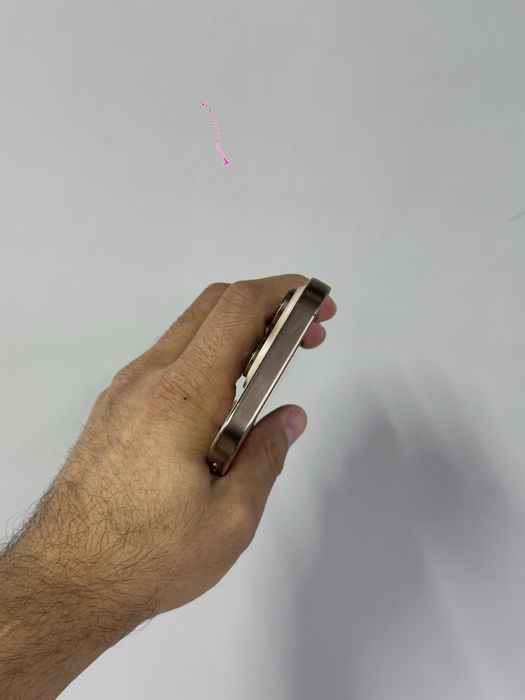 Продам айфон 16 про 256гб