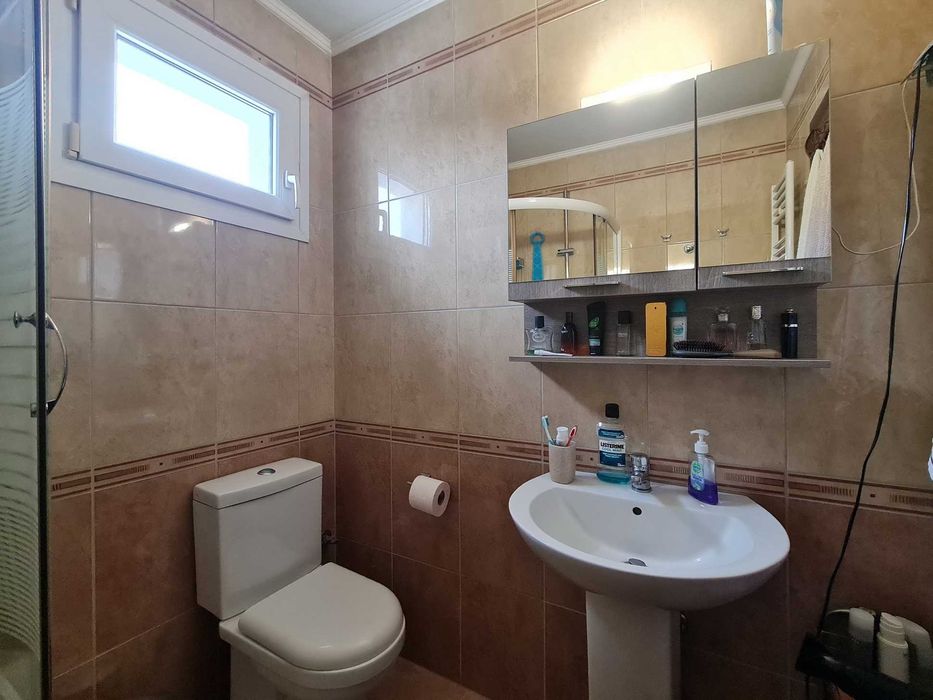 ПРОДАВА се самостоятелна къща 184кв.м в Palios Kavala (код 4293)