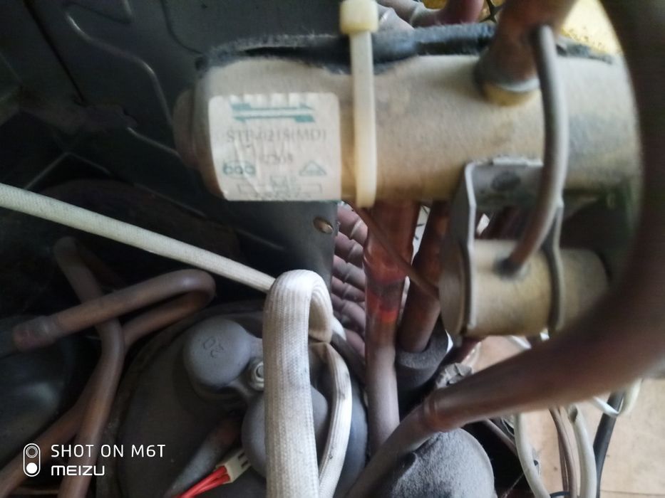 климатик мидеа  за части