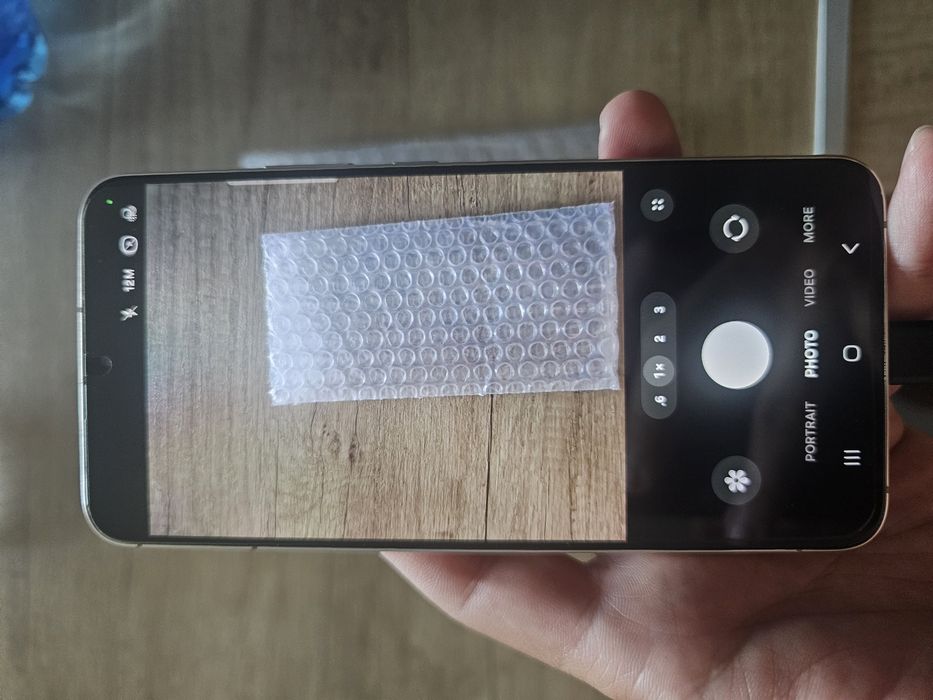 Samsung S22+ за части