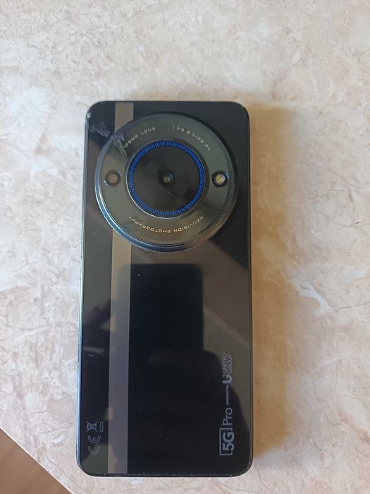 Смартфон Виваком 5G 256 GB
