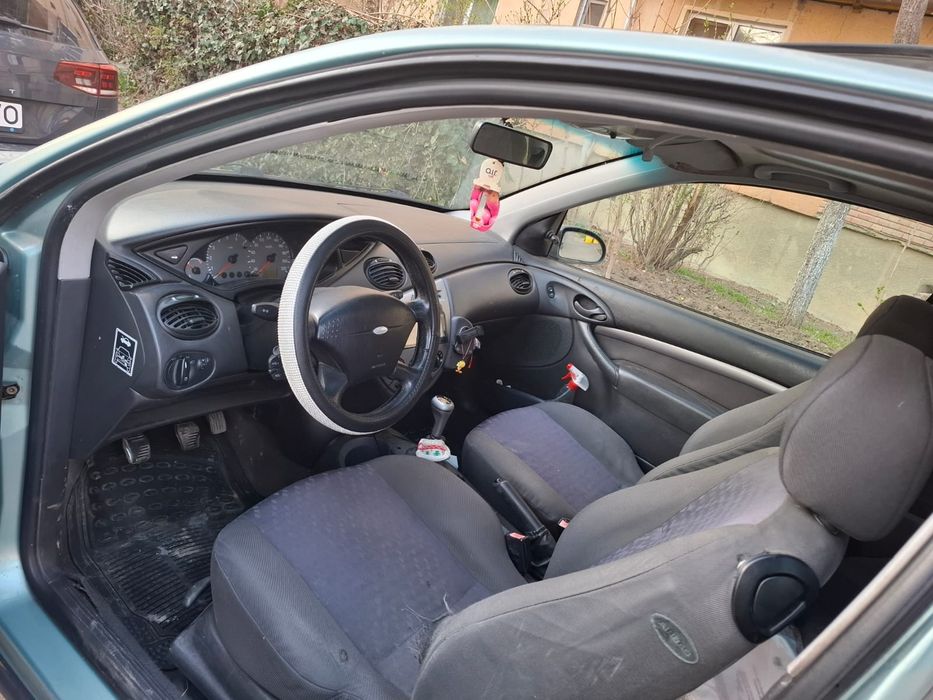 FORD Focus 1999 — imagine 5