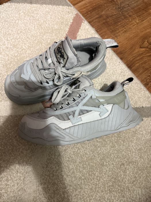 Off white odsy 1000 gri