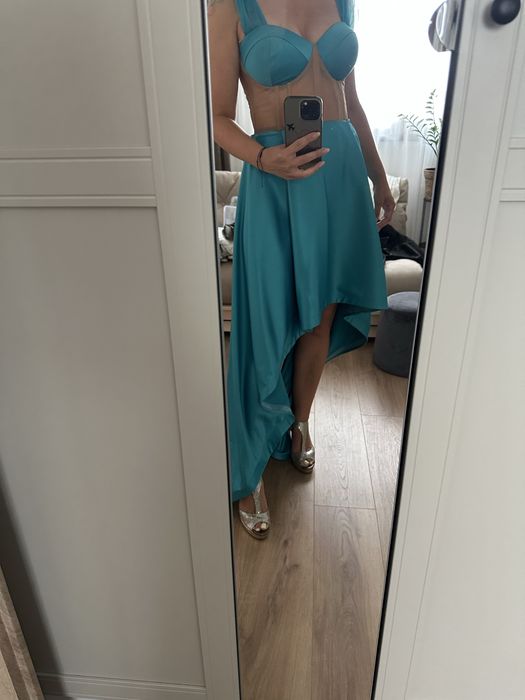 Rochie eleganta ocazie cu trena