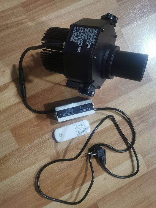 Proiector led  de exterior videoproector