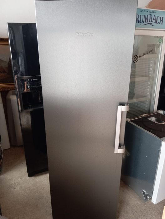 Congelator Miele cu 7 sertare No Frost