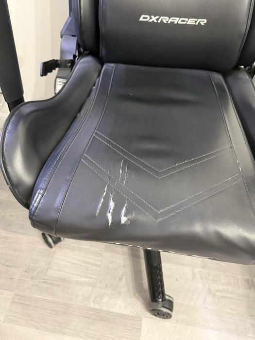 Игровой стул DX Racer Prince