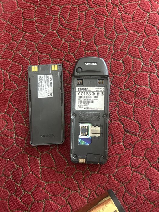 Vand nokia 6310 modelul ani 2001-2002