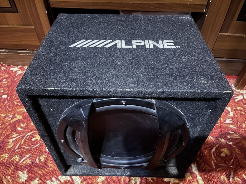 Сабвуфер alpine sbe 1244E