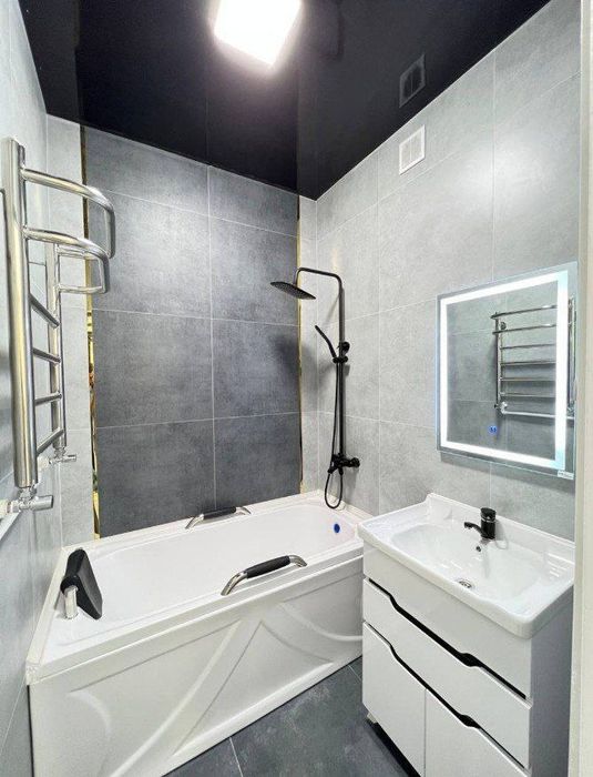 Чилонзор 21 кв 2,3/3/4.   600.