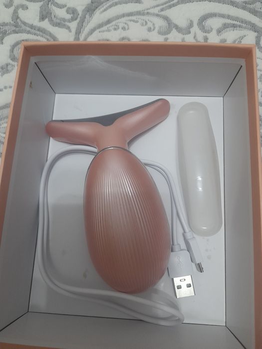 Массажёр для лица