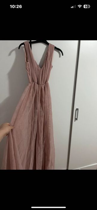 Rochie superbă pentru evenimente , din tul, roz pudrat