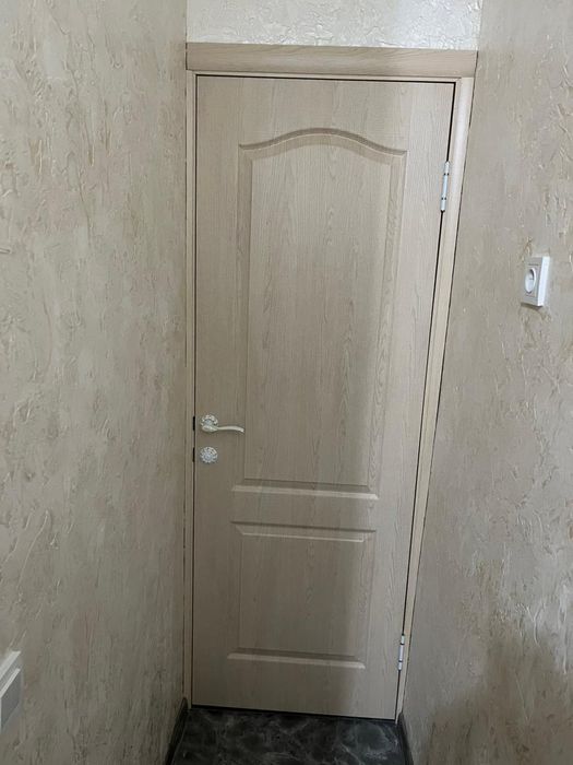 двери 3 штуки новые