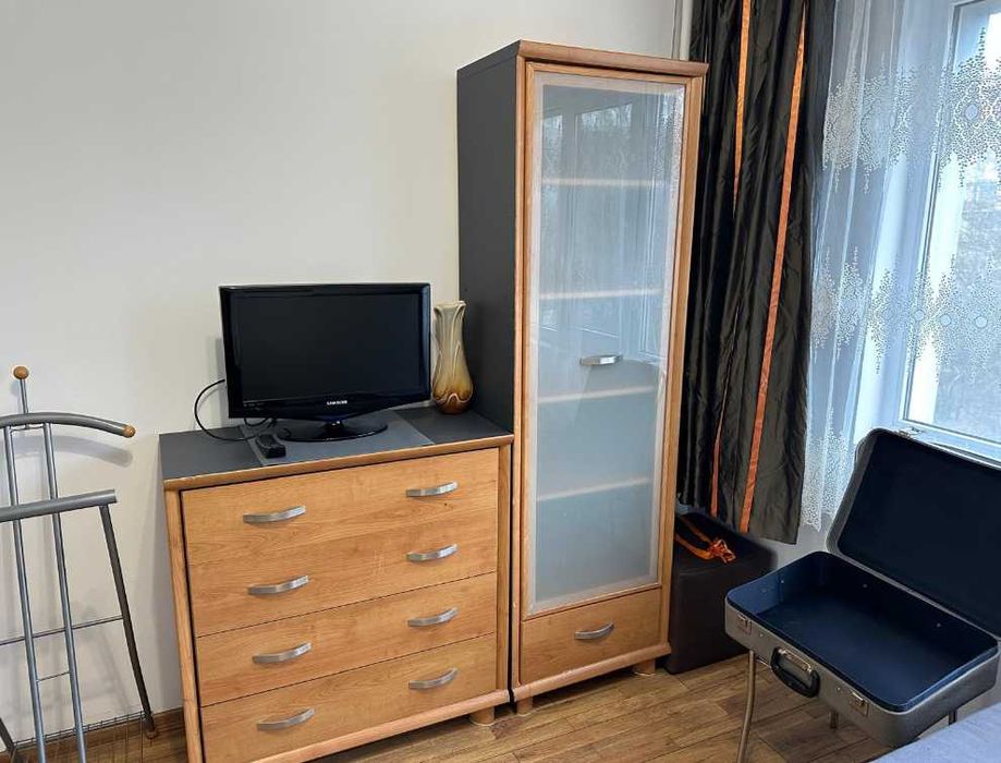 Дава се под наем Четиристаен апартамент в Варна, Център - 80 кв.м за 538.56 € - Снимка #10