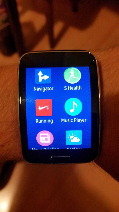Smart watch AMOLED curved Samsung Gear S/ SM-R750 - SIM card slot