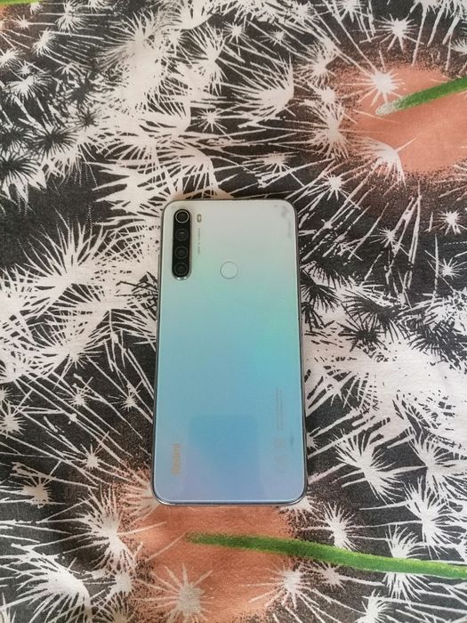 Продам Redmi Note 8