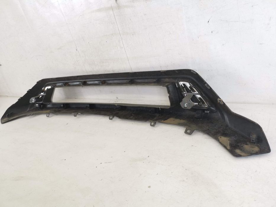 Долна решетка Декоративен орнамент предна броня Мицубиши Аутлендер 3 /