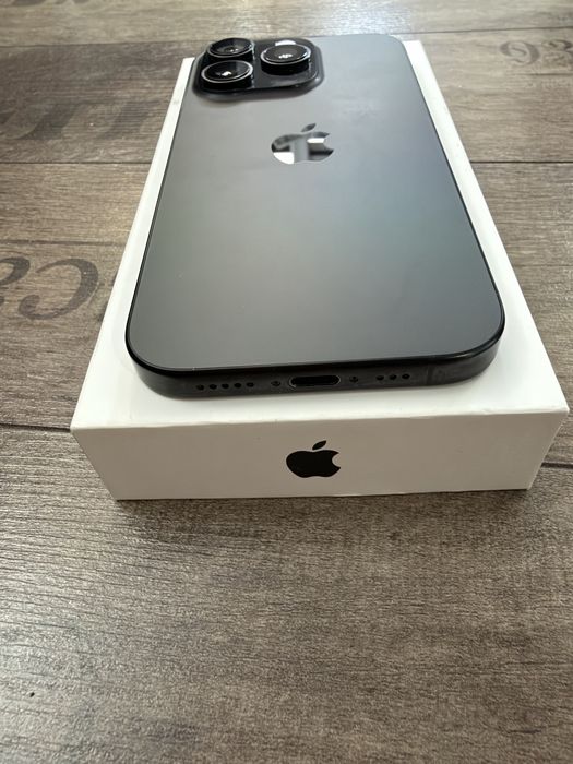 Iphone 16pro Отличен!!!