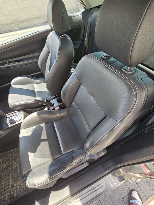 Se vinde peugeot 207cc